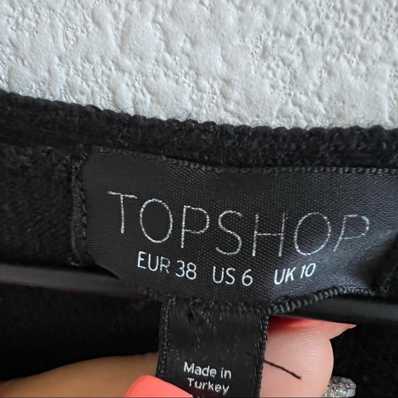 Top Shop Black Knit Bell Sleeve Embroidered and Studded Crop Boho Top US 6 - Picture 3 of 7